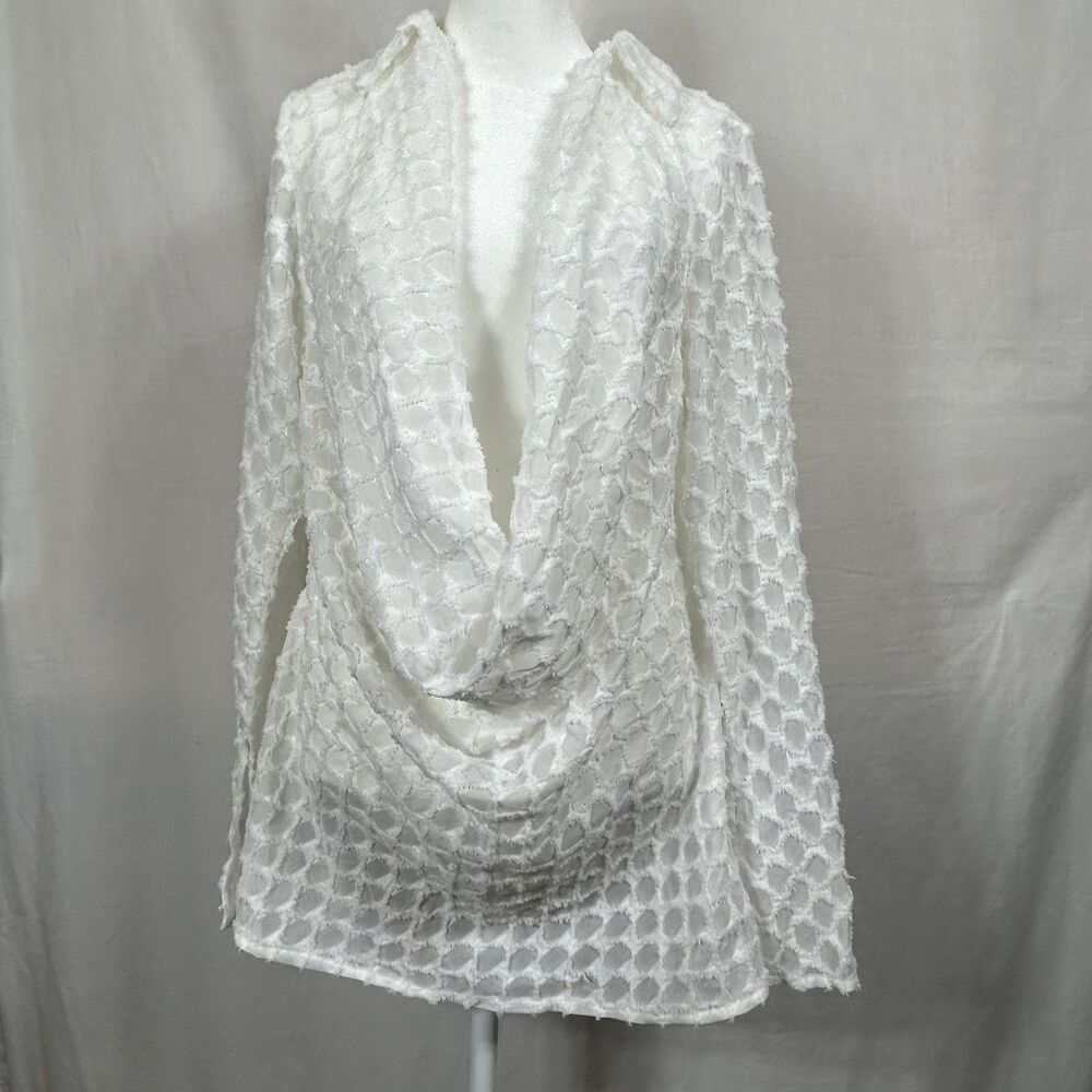 Pretty Little Thing White Textured Plunge Shirt Blouse Split Sleeve Top 10